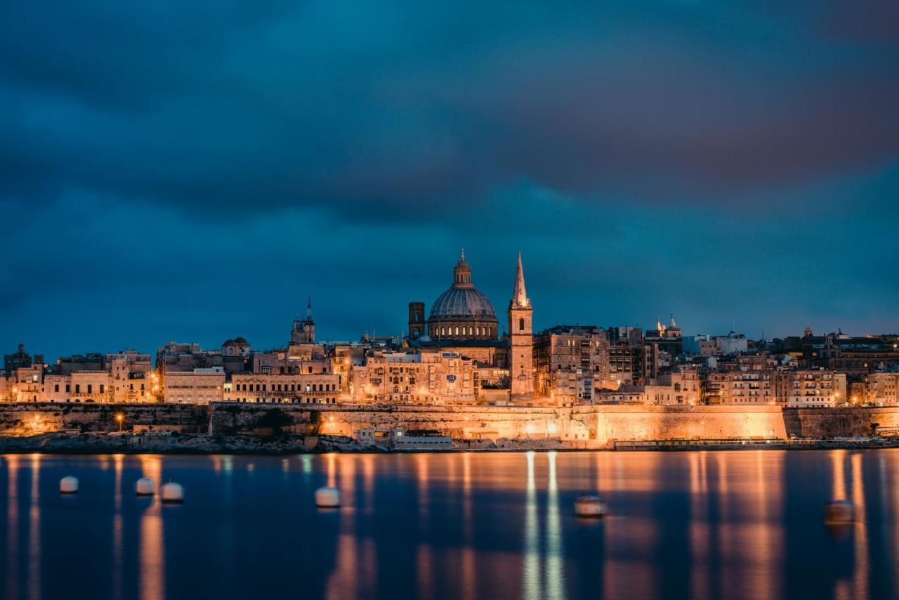 Marvellous Seafront Apartment Sliema Extérieur photo