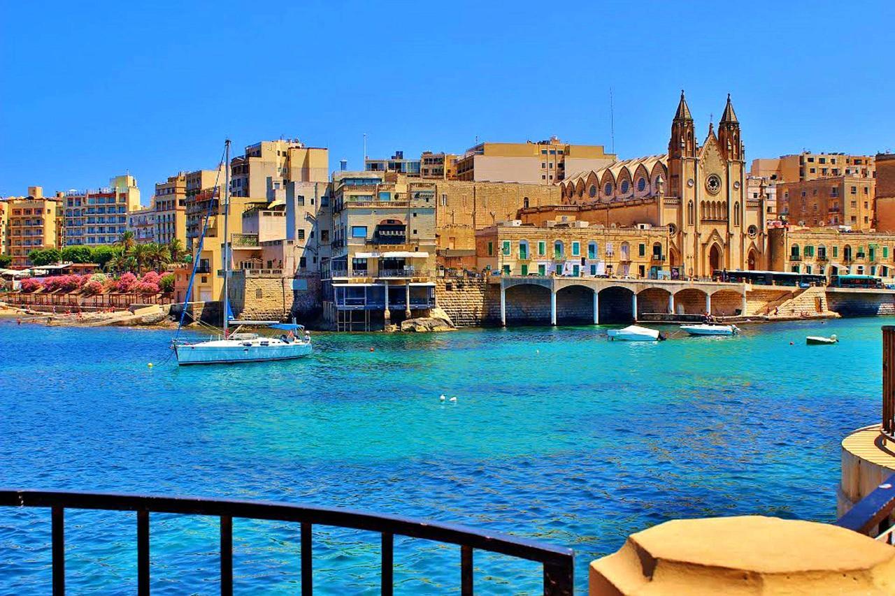 Marvellous Seafront Apartment Sliema Extérieur photo